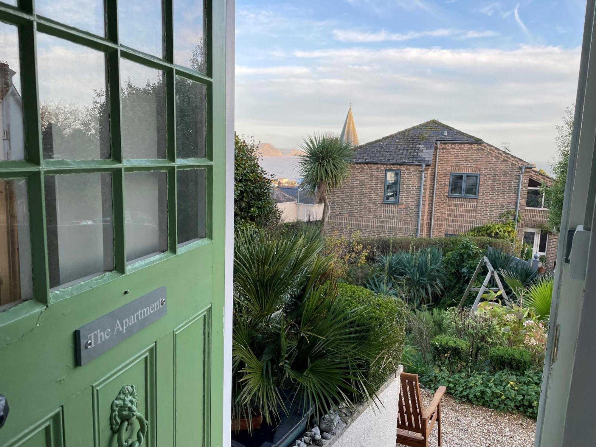 The Apartment At Queen Anne'S Lodge Lyme Regis Extérieur photo